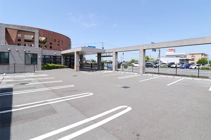 駐車場完備